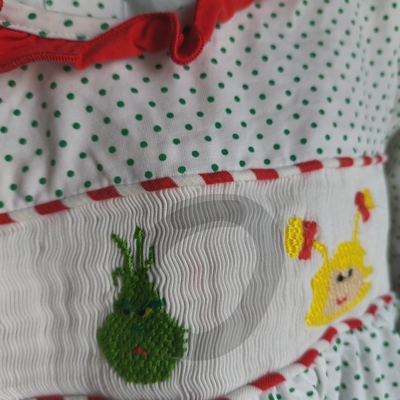 Polka Dot Smocked Adorable Top with Red Accents 3t - Picture 3 of 4